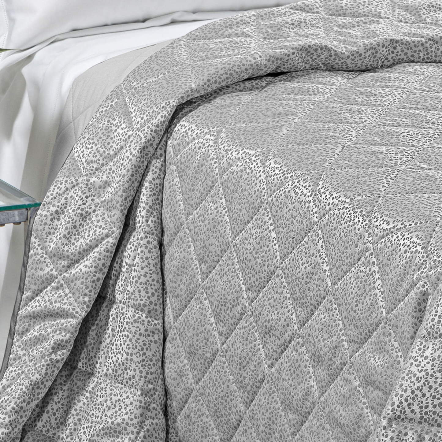 Copriletto Perleè 100% Raso Jacquard di cotone