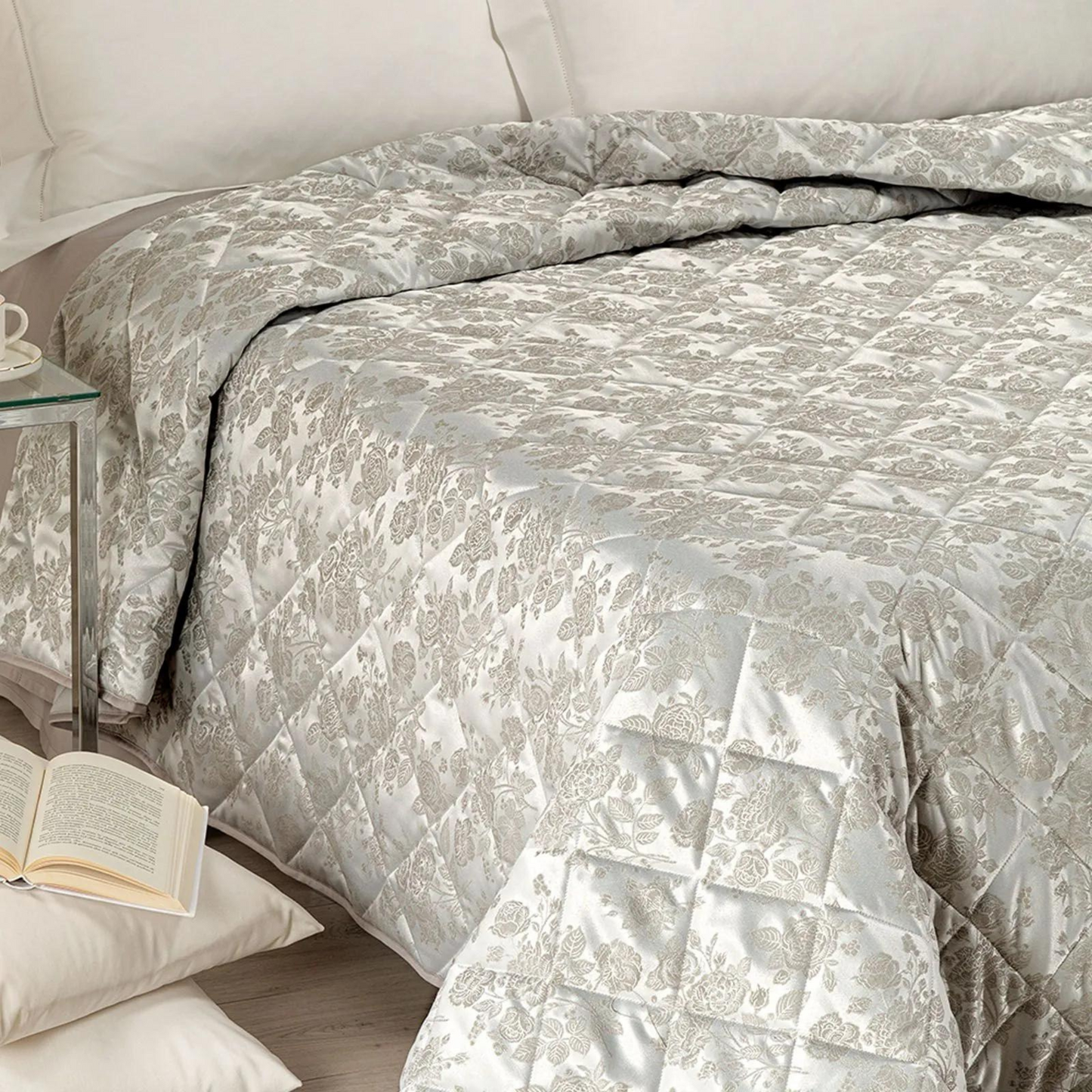 Copriletto Trapuntato Belfiore 100% Raso Jacquard di cotone