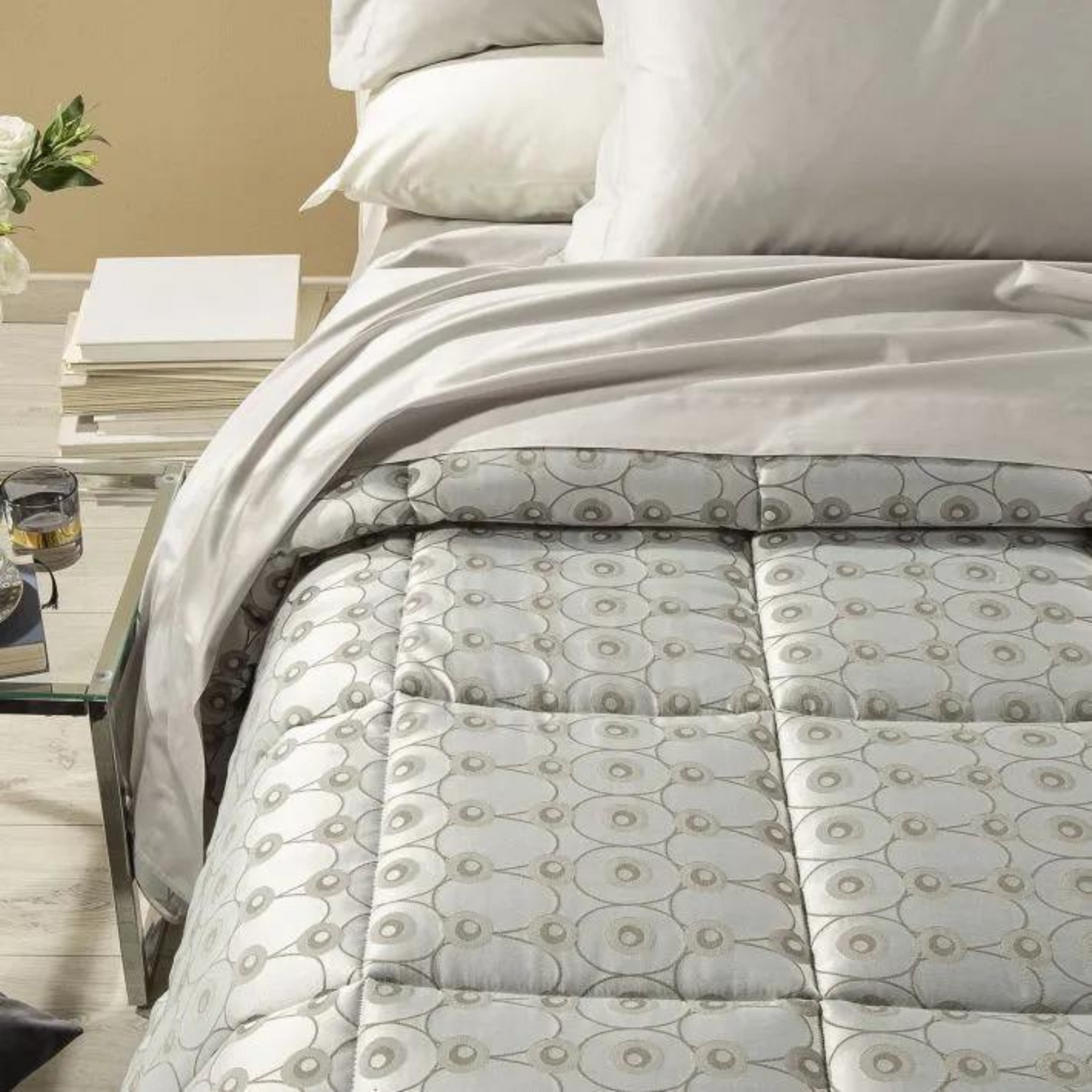Trapunta in Raso Jacquard Collins