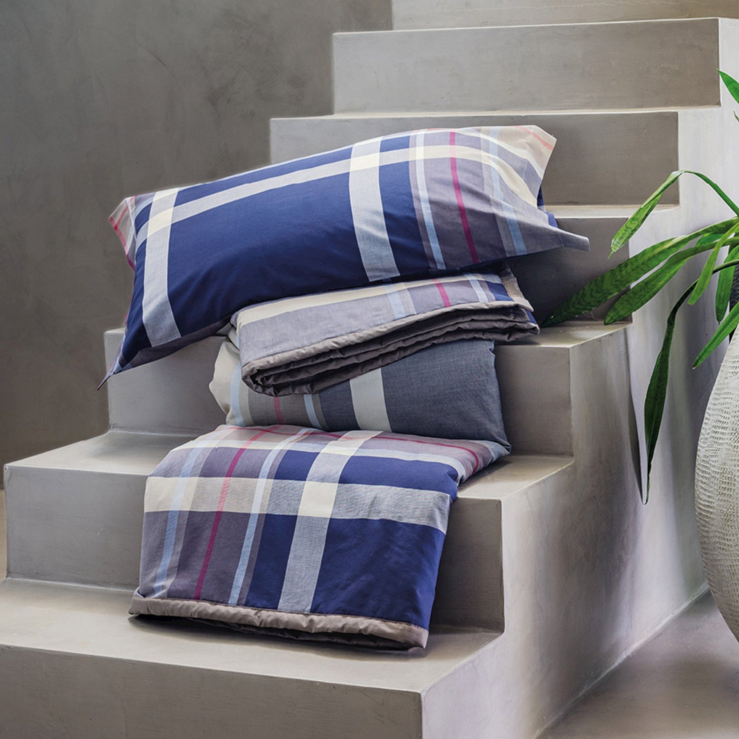 Parure copripiumino Burnet 100% cotone pettinato tinto filo