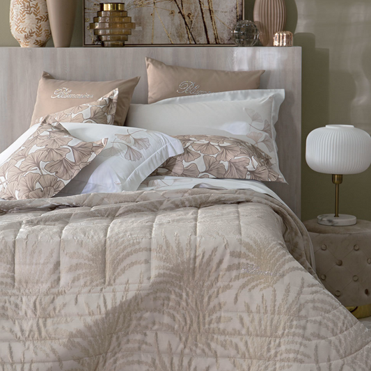 Copriletto Sharon con disegno jacquard