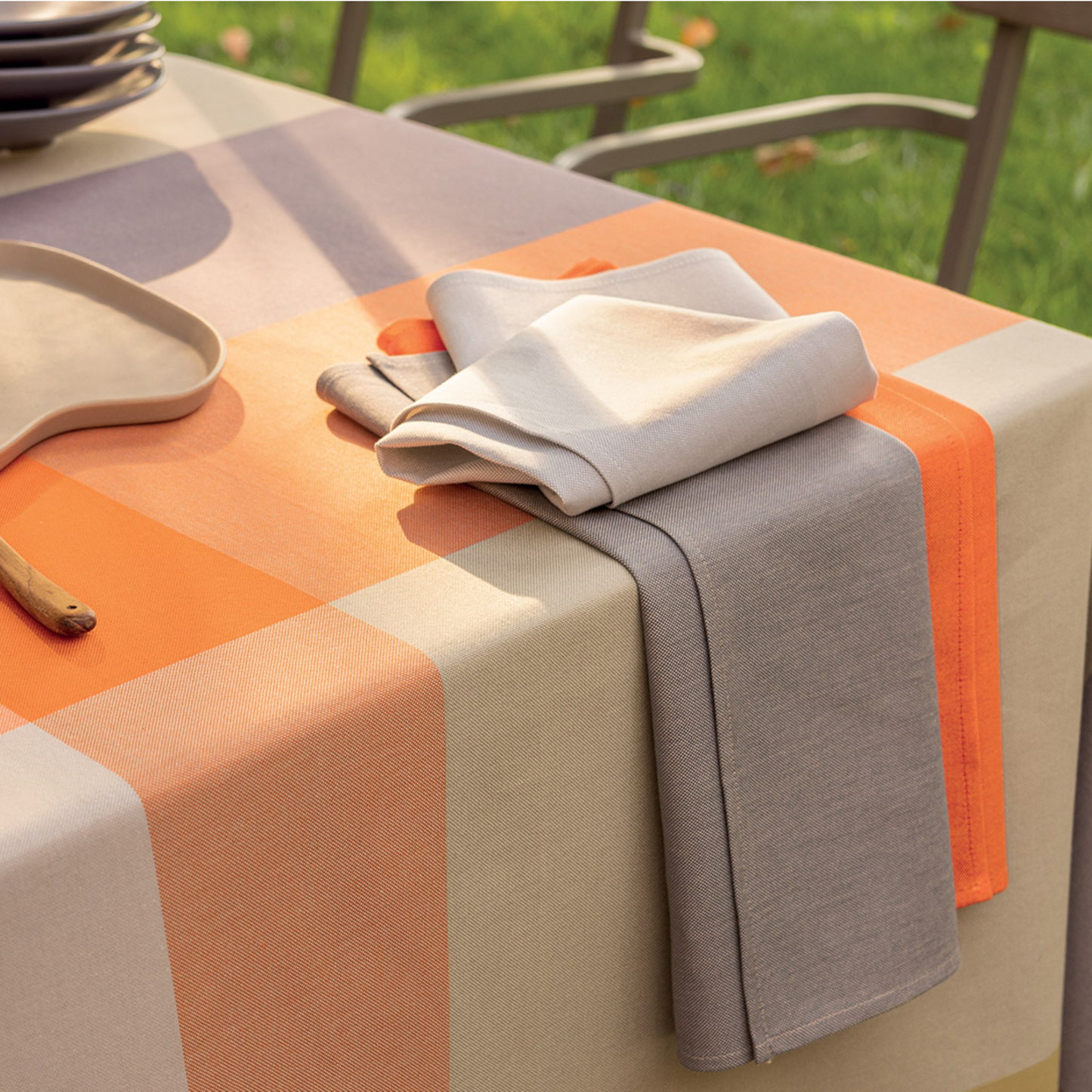 Tovaglia 1404 in cotone pettinato tinto in filo