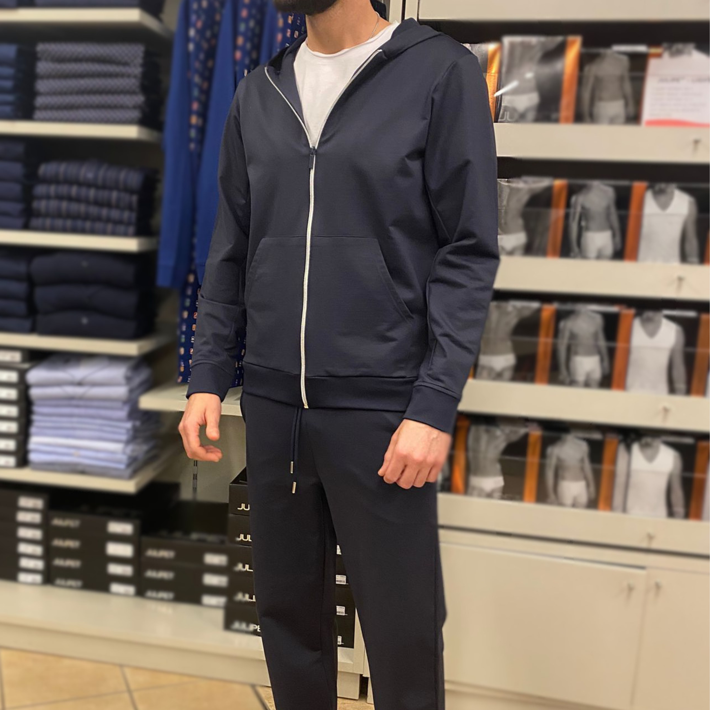 Felpa Zip C/CappuccioManila JDG400