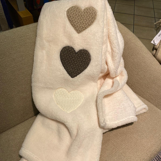 Plaid in bussy effetto peluche con ricamo Copriti d'Amore 6M35132
