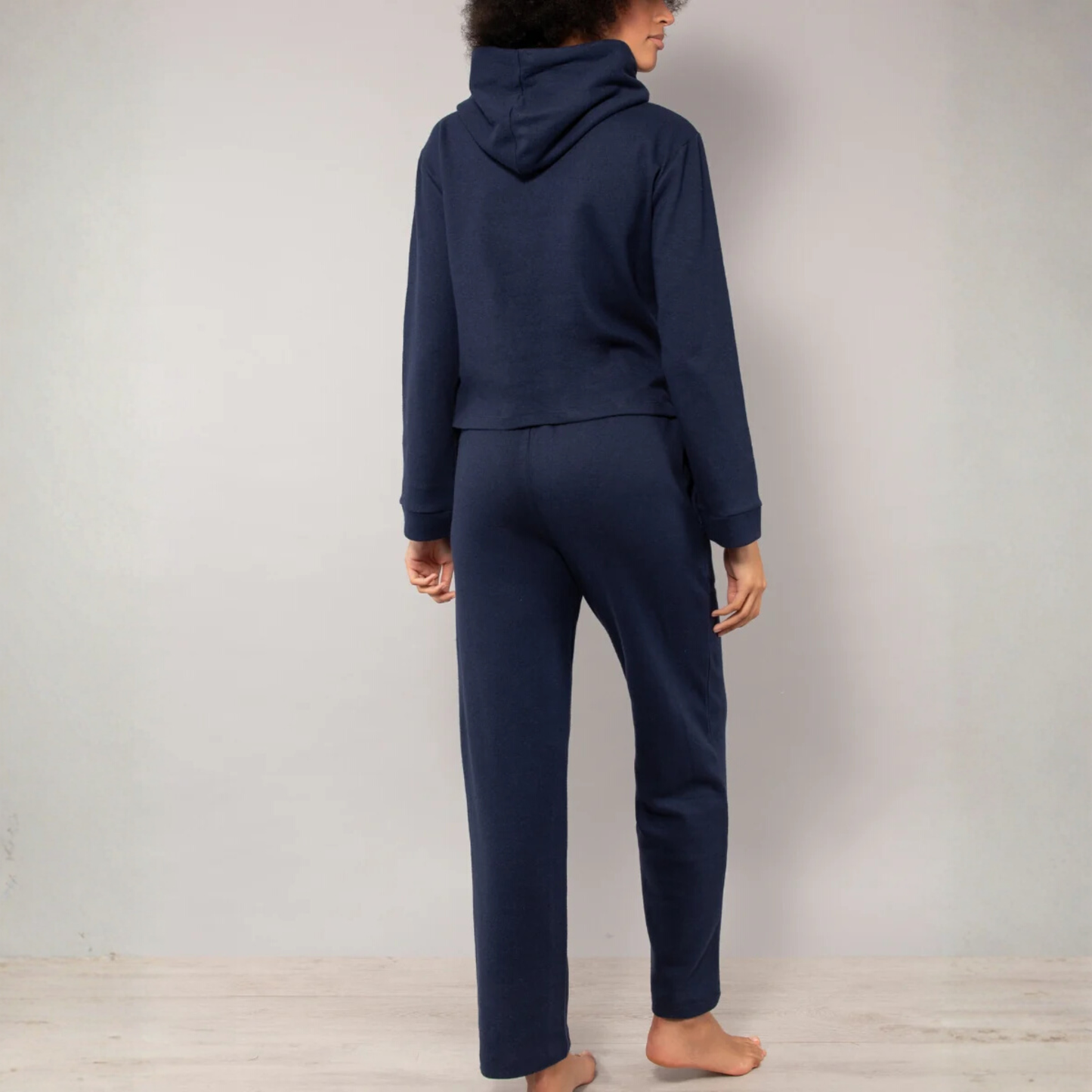 Tuta con cappuccio CH12