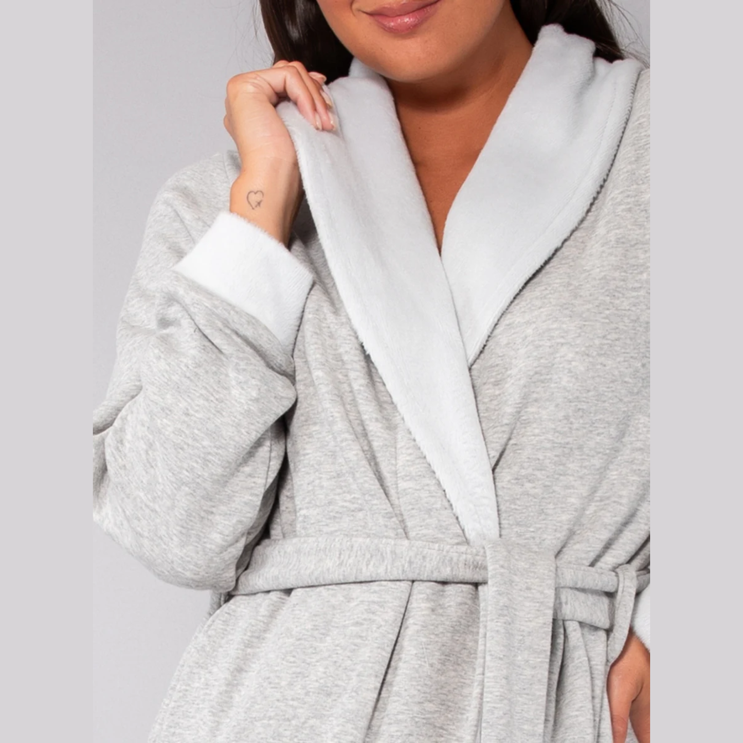 Vestaglia Sciallata SM73